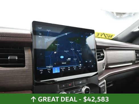 Used 2024 Ford Expedition Max Limited image 32
