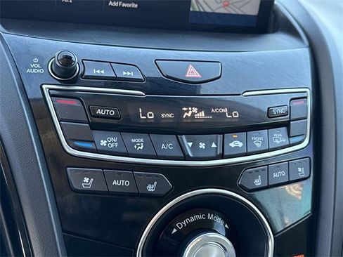 Used 2024 Acura RDX SH-AWD w/ Advance Package image 23