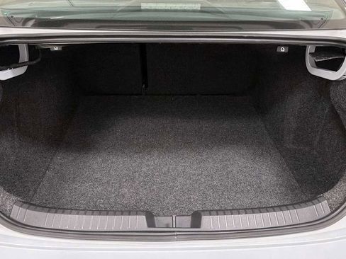 Used 2019 Volkswagen Jetta SEL FWD image 27