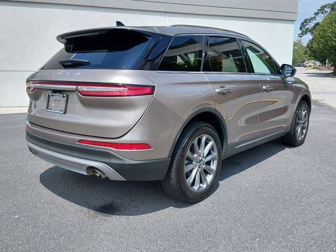 Used 2021 Lincoln Corsair AWD w/ Premium Package image 4
