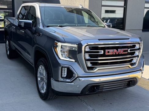 Used 2022 GMC Sierra 1500 SLT w/ SLT Premium Plus Package AWD/4WD image 7