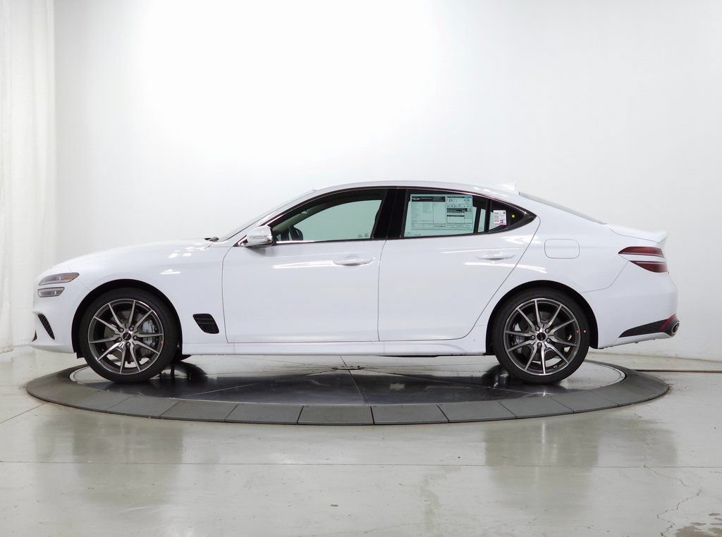 Used 2026 Genesis G70 2.5T AWD/4WD image 4