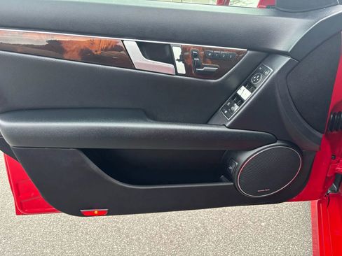 Used 2014 Mercedes-Benz C 250 Sedan w/ Multimedia Package image 7