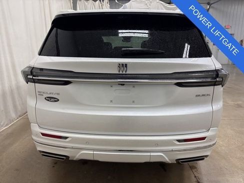 Used 2025 Buick Enclave Avenir w/ Super Cruise Package AWD/4WD image 6