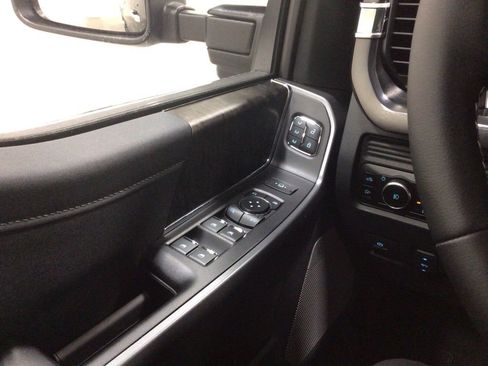 New 2026 Ford F350 Lariat w/ Chrome Package image 24