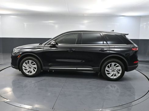 Used 2024 Lincoln Corsair AWD image 9