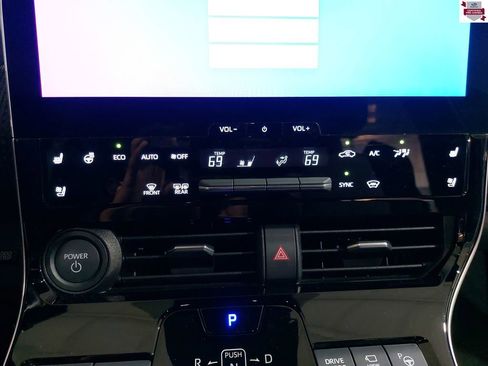 Certified 2025 Subaru Solterra Touring image 25