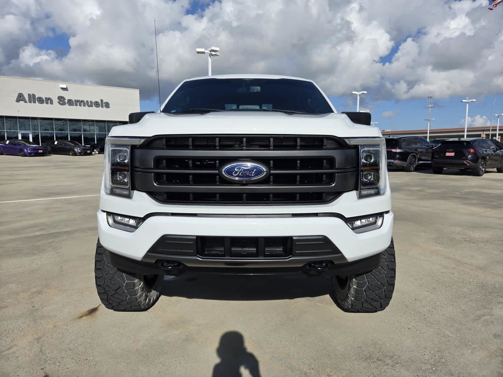 Used 2021 Ford F150 Lariat w/ Equipment Group 502A High AWD/4WD image 8