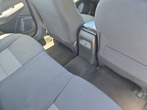 Certified 2023 Nissan Sentra SV FWD image 11