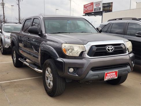 Used 2013 Toyota Tacoma PreRunner w/ TRD Off-Road Pkg image 2