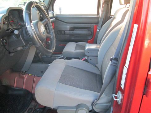 Used 2009 Jeep Wrangler Unlimited X w/ Trailer Tow Group AWD/4WD image 7