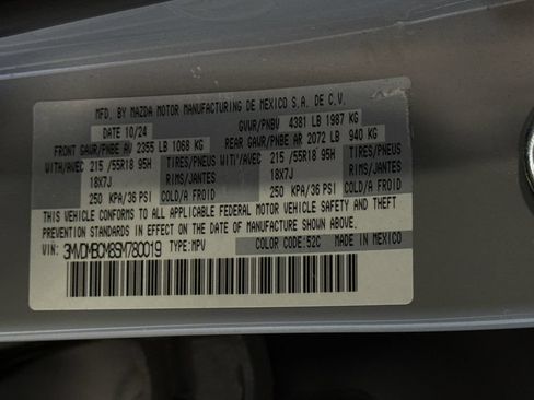 Certified 2025 MAZDA CX-30 AWD 2.5 S w/ Preferred Package image 28