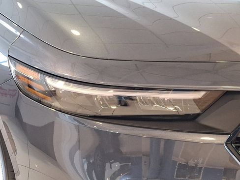 Certified 2025 Honda Accord LX image 7