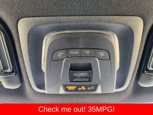 Used 2023 Toyota Corolla SE FWD image 31
