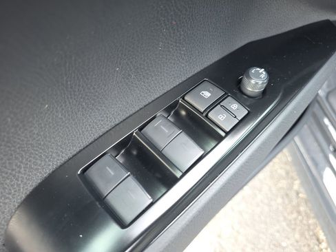 New 2026 Toyota Camry SE image 18