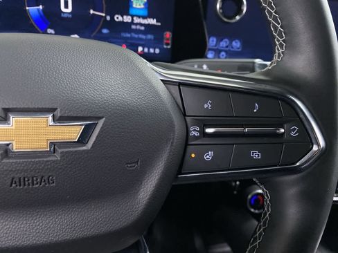 Used 2025 Chevrolet Equinox EV LT w/ Convenience Package image 22