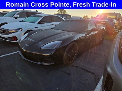 Used 2007 Chevrolet Corvette Coupe w/ Preferred Equipment Group RWD image 1