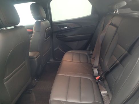 Used 2024 Chevrolet TrailBlazer RS w/ Convenience Package AWD/4WD image 18