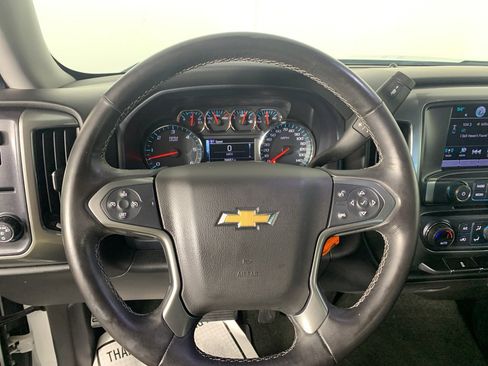 Used 2018 Chevrolet Silverado 1500 LT w/ Texas Edition image 22
