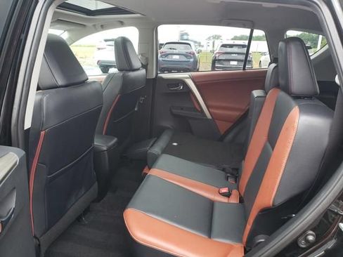 Used 2013 Toyota RAV4 Limited AWD/4WD image 12