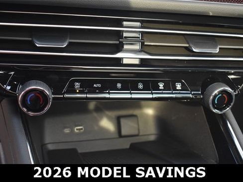 New 2026 Chevrolet Traverse RS w/ LPO, Floor Liner Package image 34