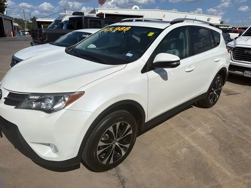 Used 2015 Toyota RAV4 Limited w/ Technology Package FWD image 2