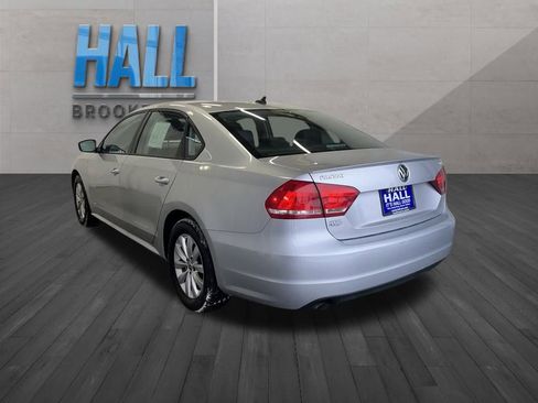 Used 2015 Volkswagen Passat 1.8T Wolfsburg Edition image 3