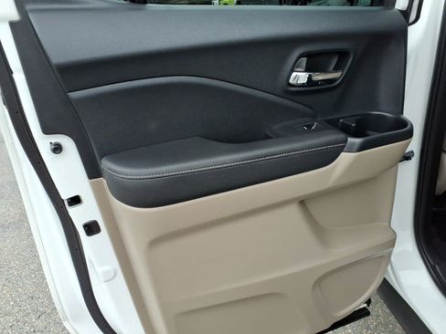 Used 2023 Honda Ridgeline RTL image 11