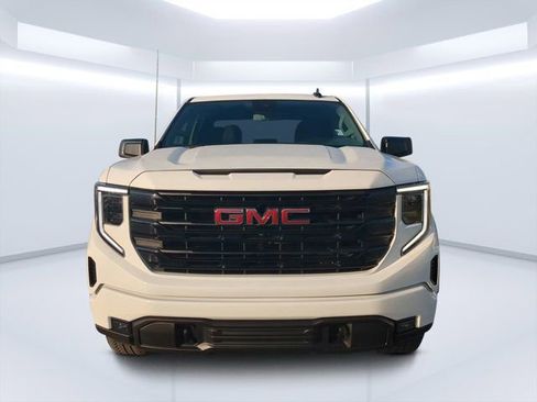 Used 2024 GMC Sierra 1500 Elevation AWD/4WD image 8