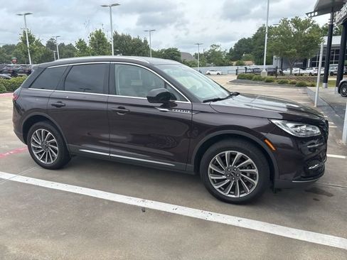 Used 2023 Lincoln Corsair Reserve AWD/4WD image 3