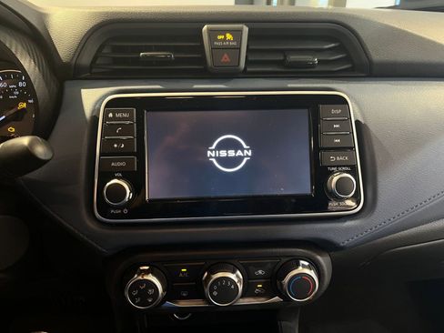 Used 2025 Nissan Versa SV image 20