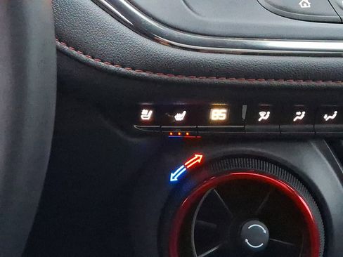 Used 2025 Chevrolet Blazer RS w/ Driver Confidence II Package image 25