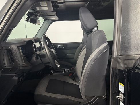 Used 2025 Ford Bronco Big Bend image 18