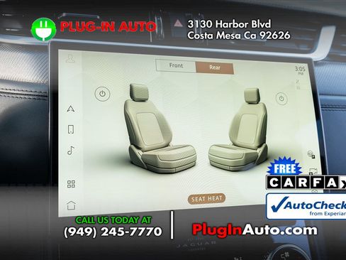 Used 2021 Jaguar F-PACE SVR image 40