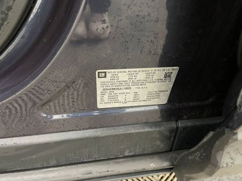 Used 2018 Chevrolet Equinox Premier image 32