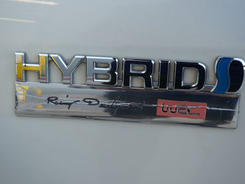 Used 2021 Toyota Highlander Limited image 8