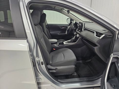 Used 2024 Toyota RAV4 XLE image 20