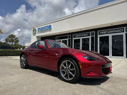 Used 2023 MAZDA MX-5 Miata RF Grand Touring RWD image 22