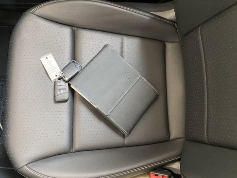 Certified 2023 Volkswagen Atlas SE AWD/4WD image 14