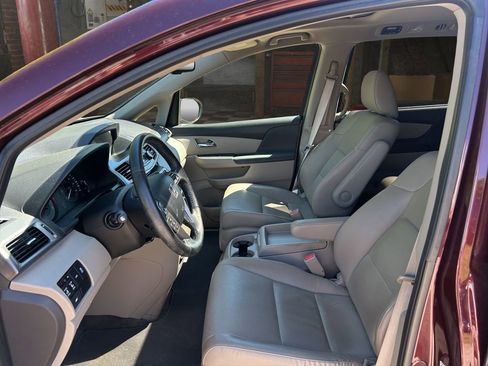 Used 2015 Honda Odyssey EX-L image 19