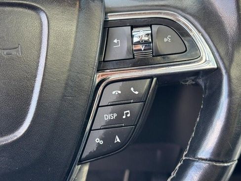 Used 2022 Lincoln Nautilus Reserve image 19