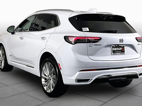 Used 2025 Buick Envision Avenir AWD/4WD image 12