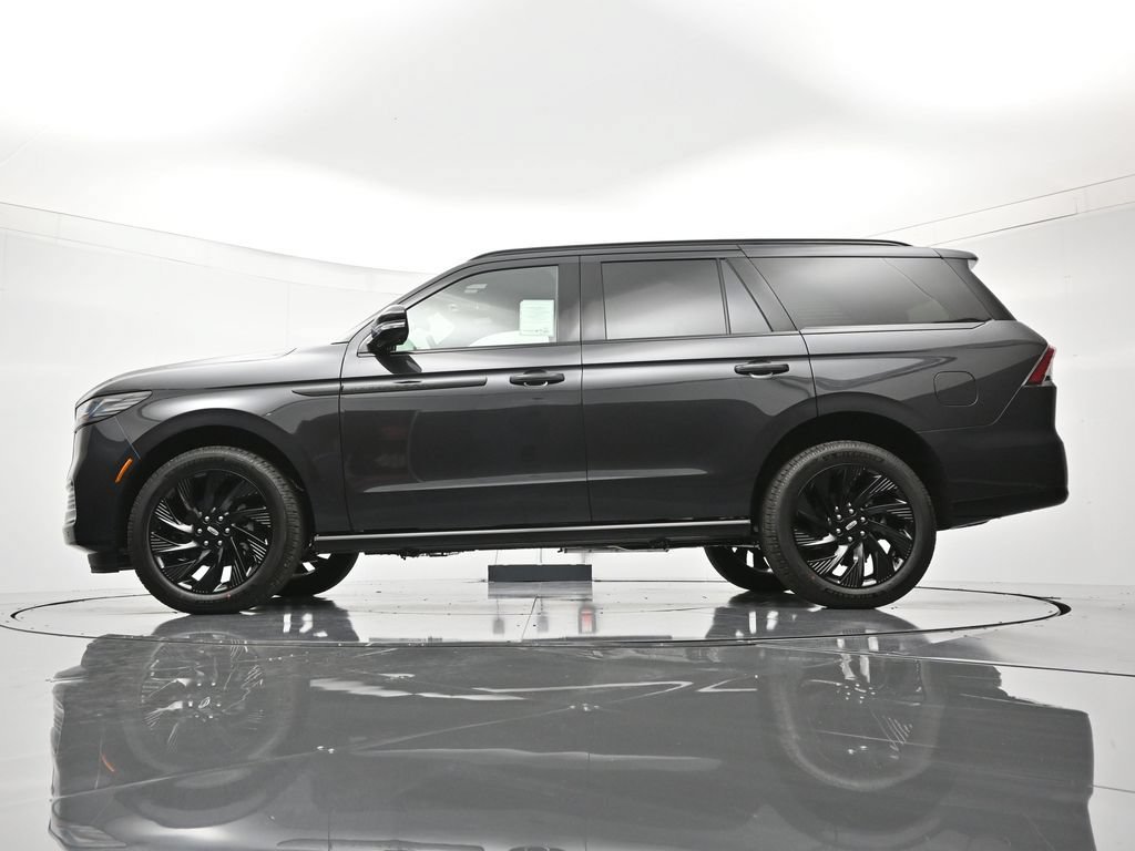 New 2026 Lincoln Navigator Reserve w/ Jet Appearance Package AWD/4WD image 45