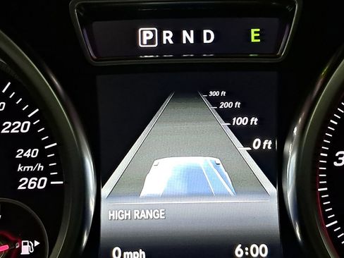 Used 2016 Mercedes-Benz G 550 image 10