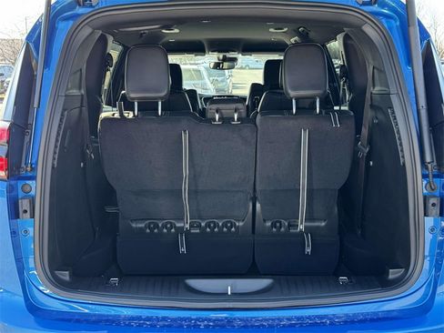New 2026 Chrysler Pacifica Select image 29