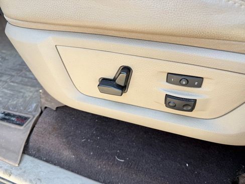 Used 2010 Dodge Ram 2500 Truck Laramie w/ Protection Group AWD/4WD image 9