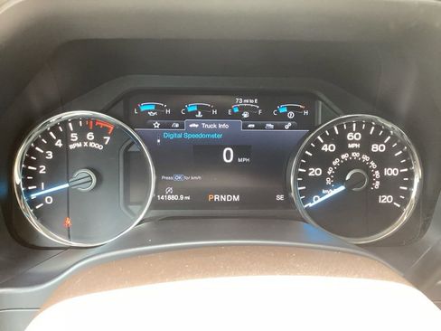 Used 2019 Ford F150 Lariat image 43