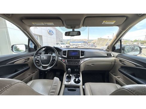 Used 2017 Honda Pilot EX-L image 11