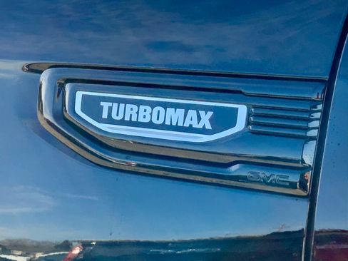 New 2026 GMC Sierra 1500 Elevation image 22