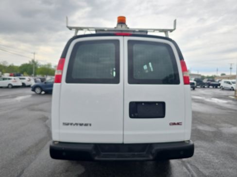 Used 2017 GMC Savana 2500 w/ All Terrain Package RWD image 7